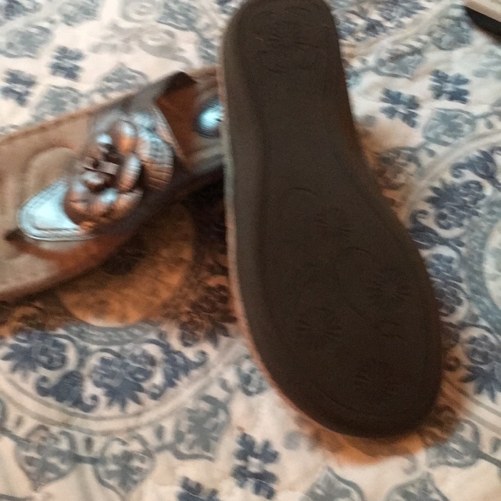 Sandals - Picture 2 of 2